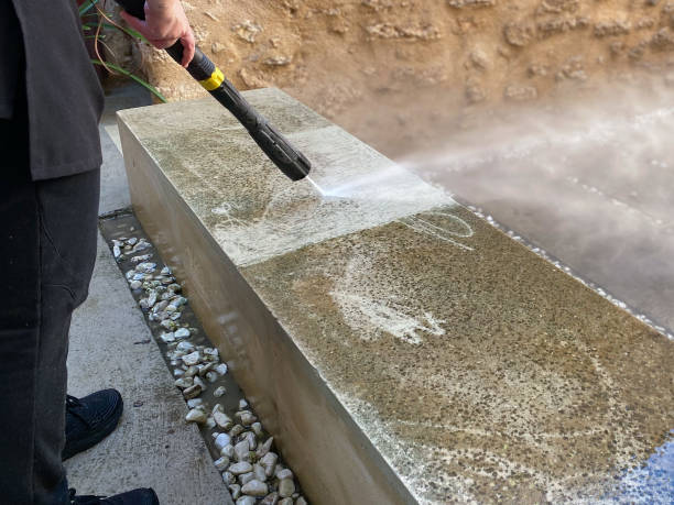 Best Garage Pressure Washing  in Sewaren, NJ