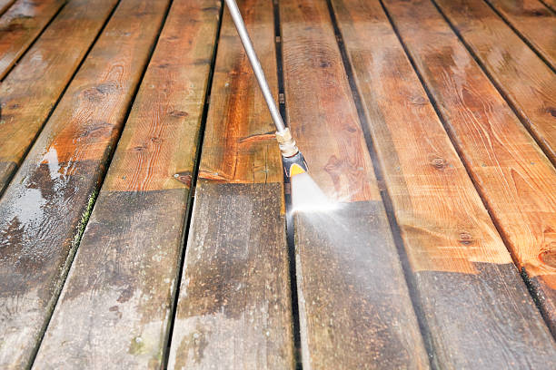 Best Roof Power Washing Services  in Sewaren, NJ